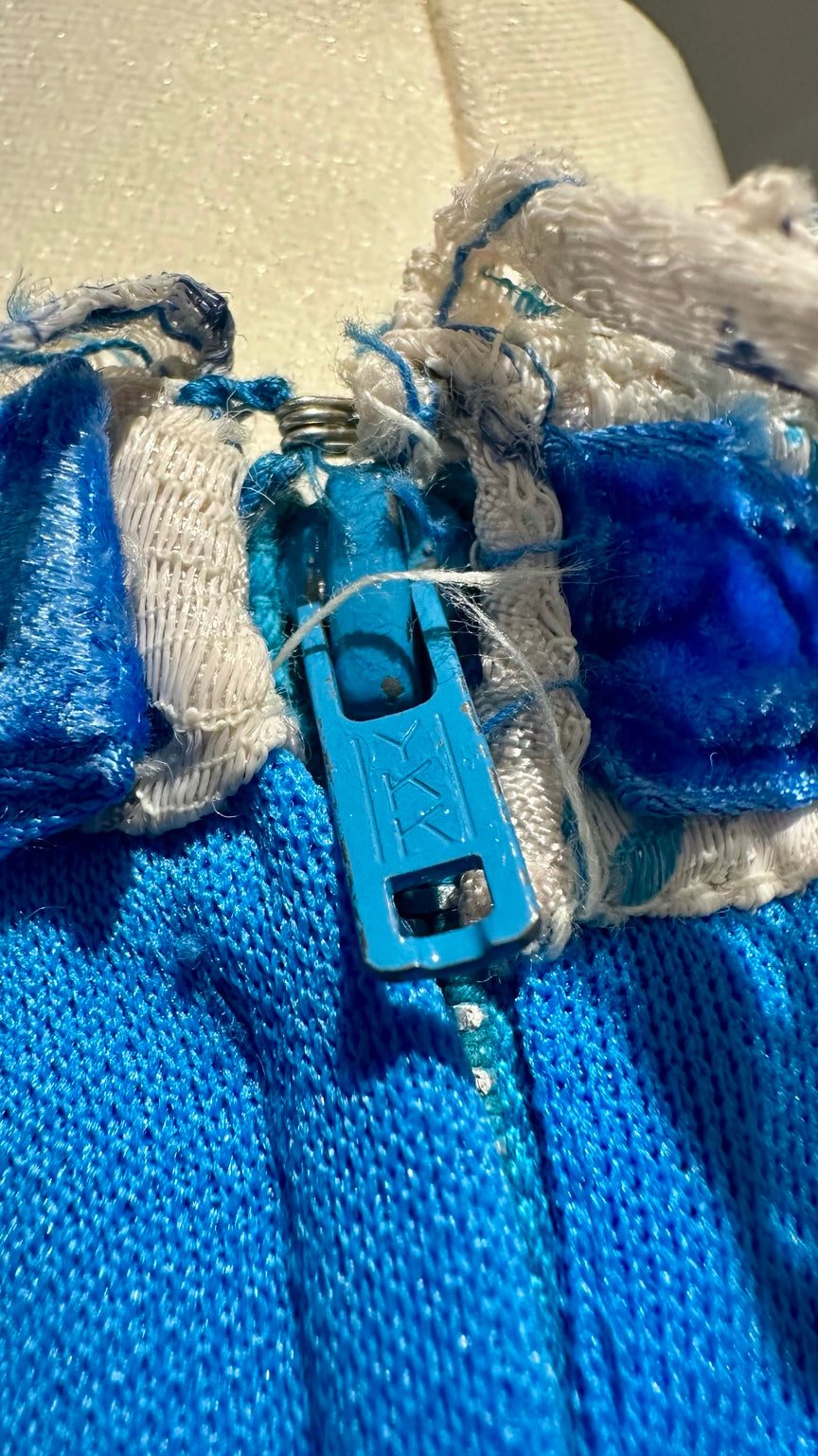 A72 vintage dress — additional view
