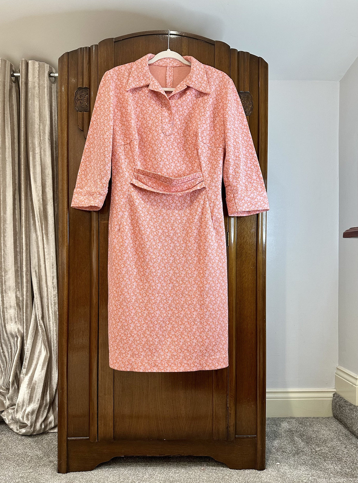 Late 1960s–Early 1970s Coral Crimplene Midi Dress — IMG_3914.jpeg
