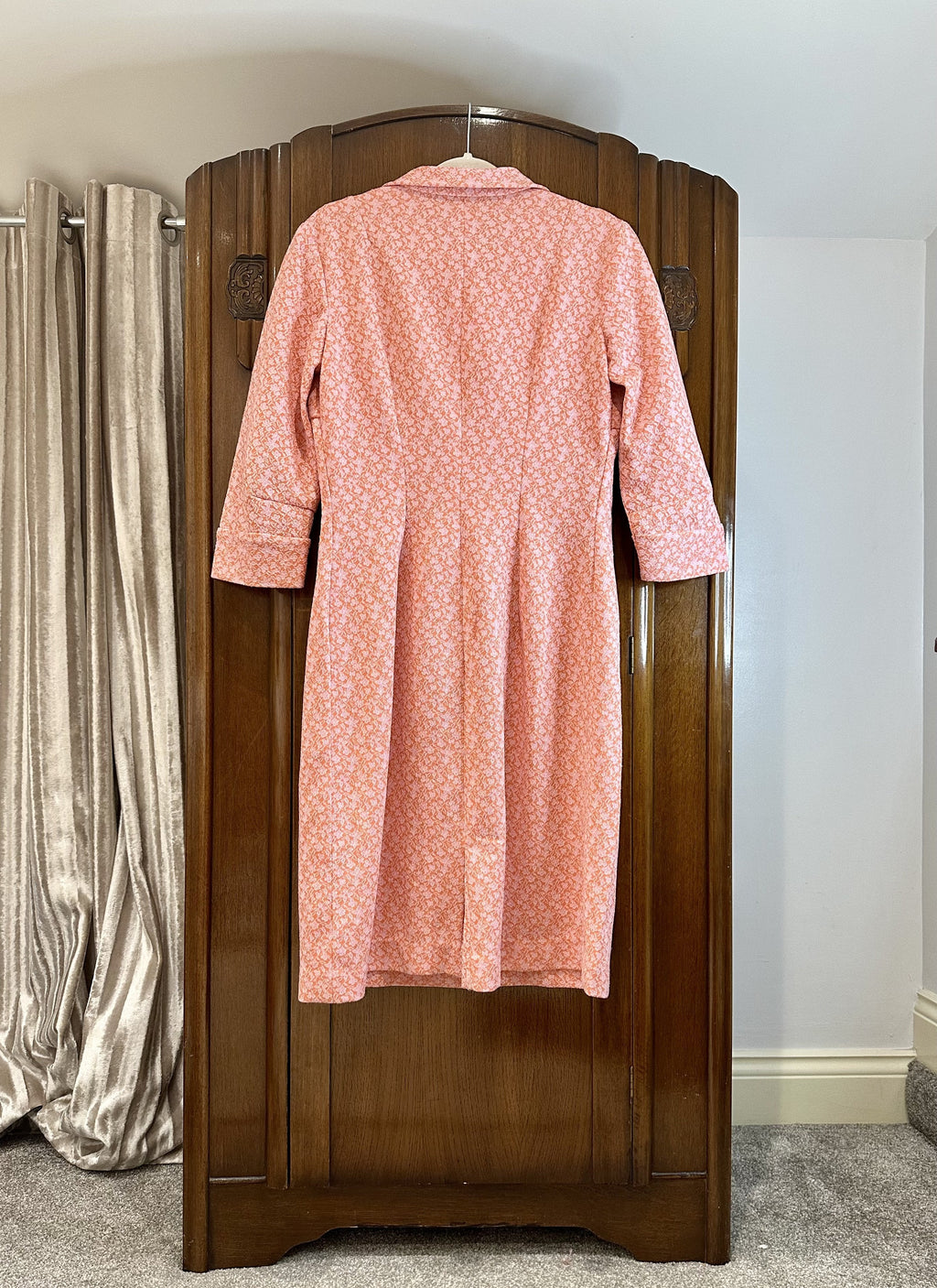 Late 1960s–Early 1970s Coral Crimplene Midi Dress — IMG_3915.jpeg