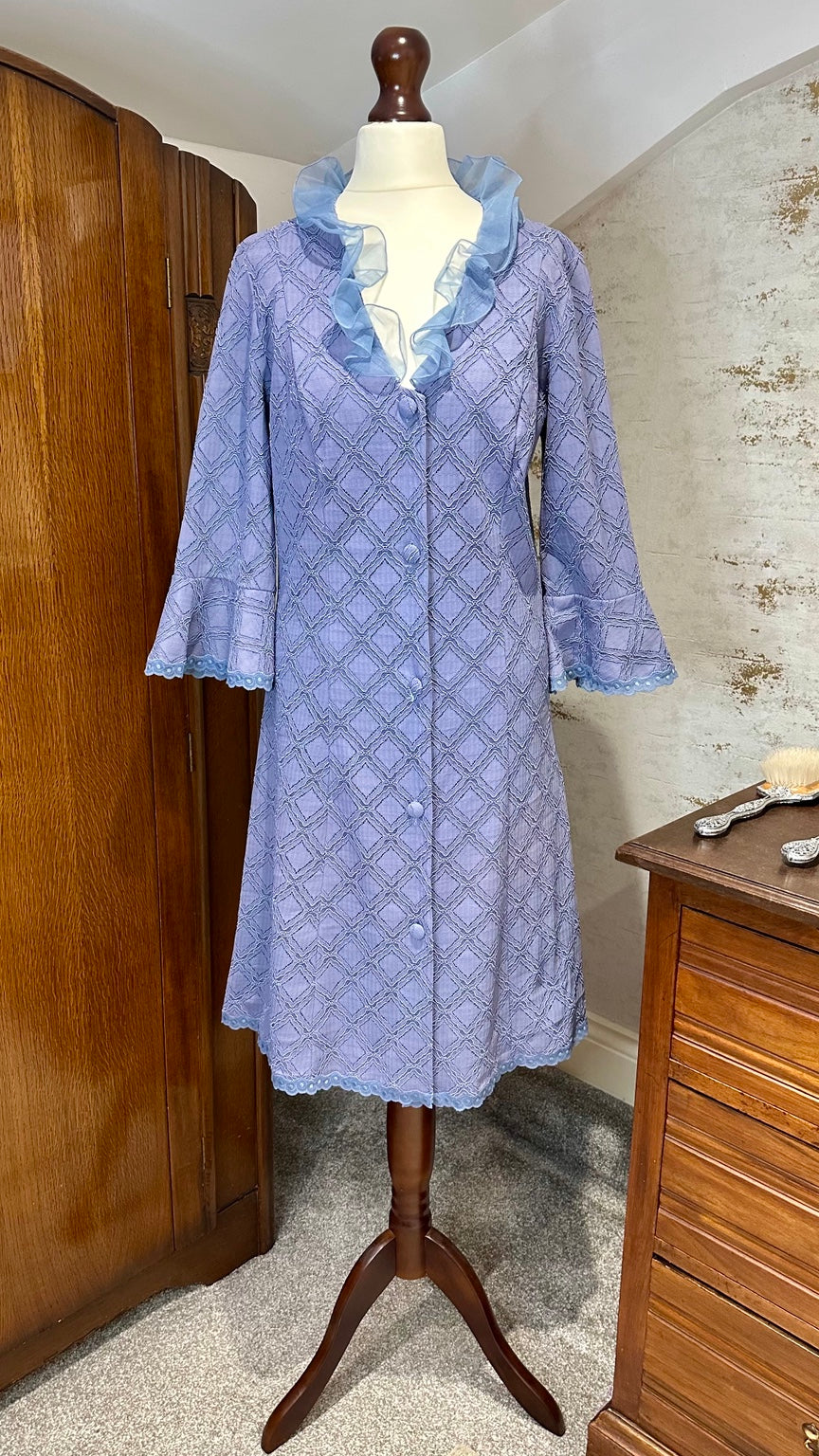 B27 vintage garment front view on mannequin
