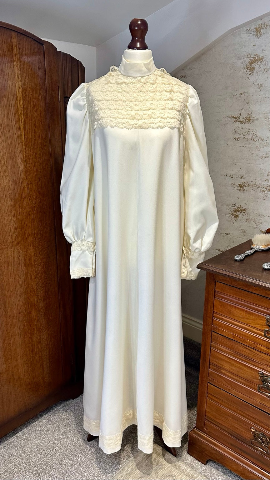1970s Ivory Lace Yoke Maxi Dress with Covered Buttons — detail photo 2