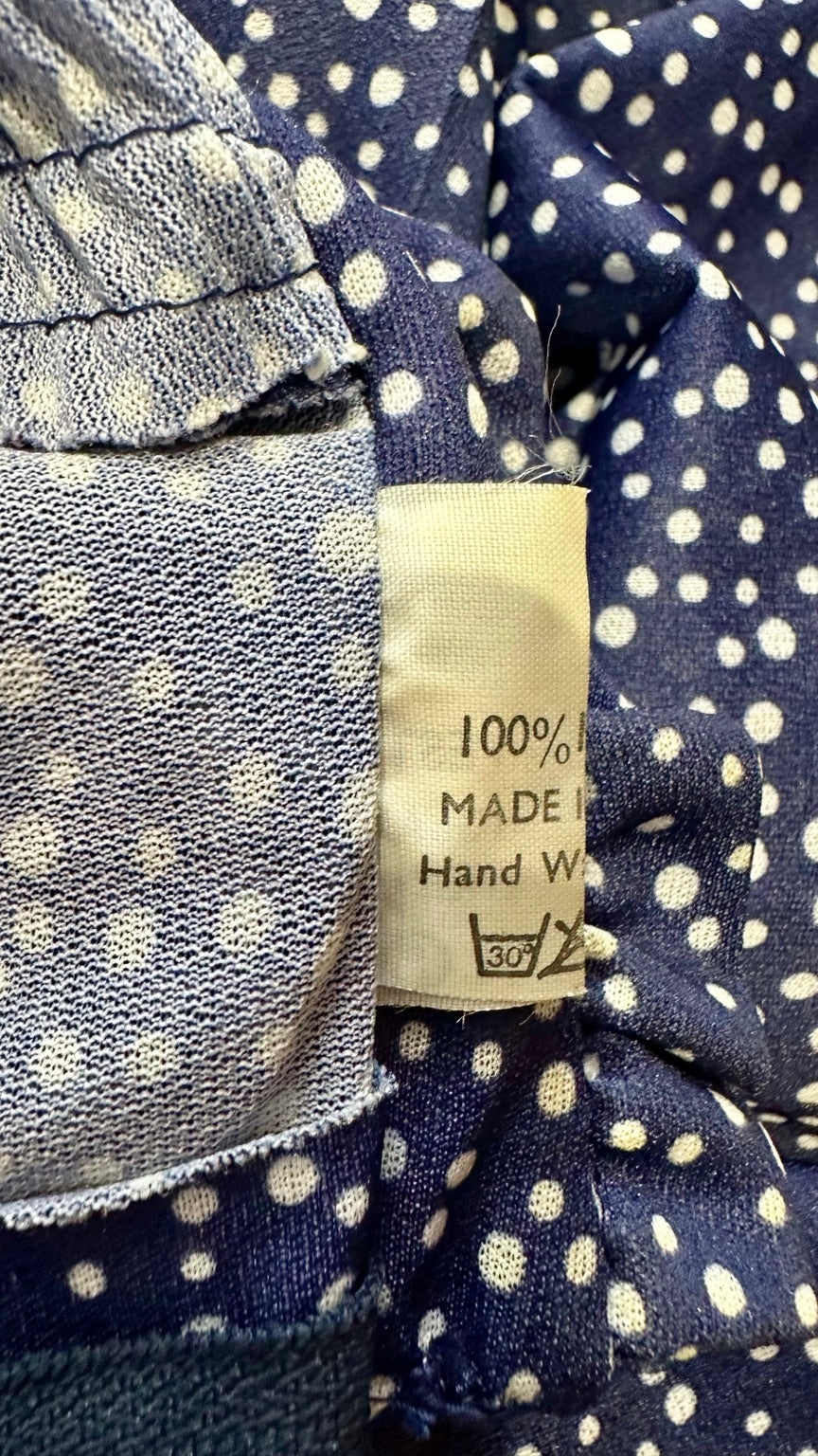 Composition and care label left half