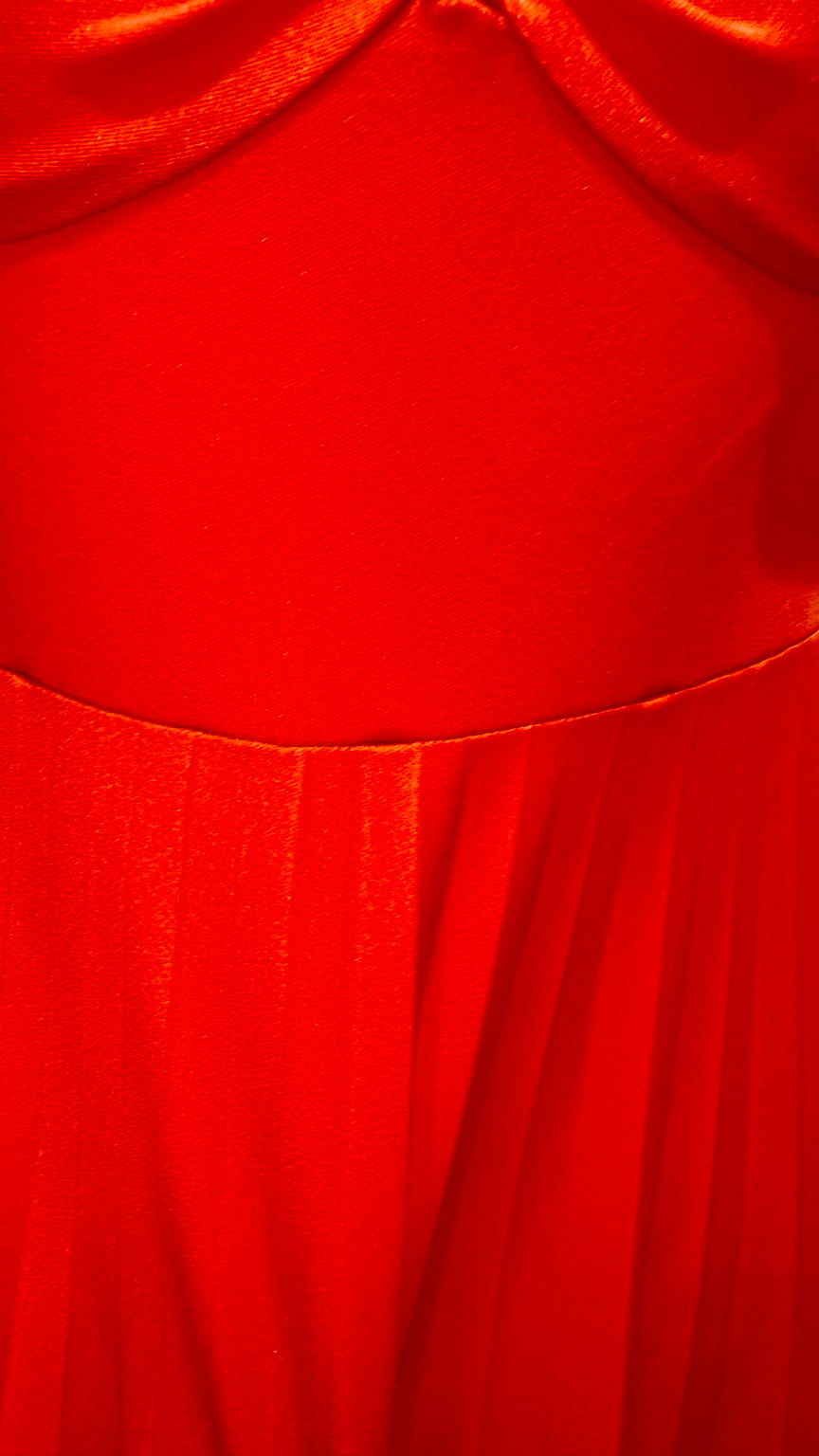 B31 original garment photograph — fabric, construction or side detail