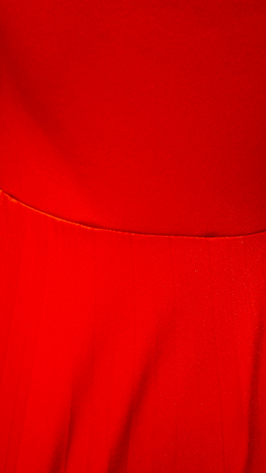 B31 original garment photograph — fabric, construction or side detail