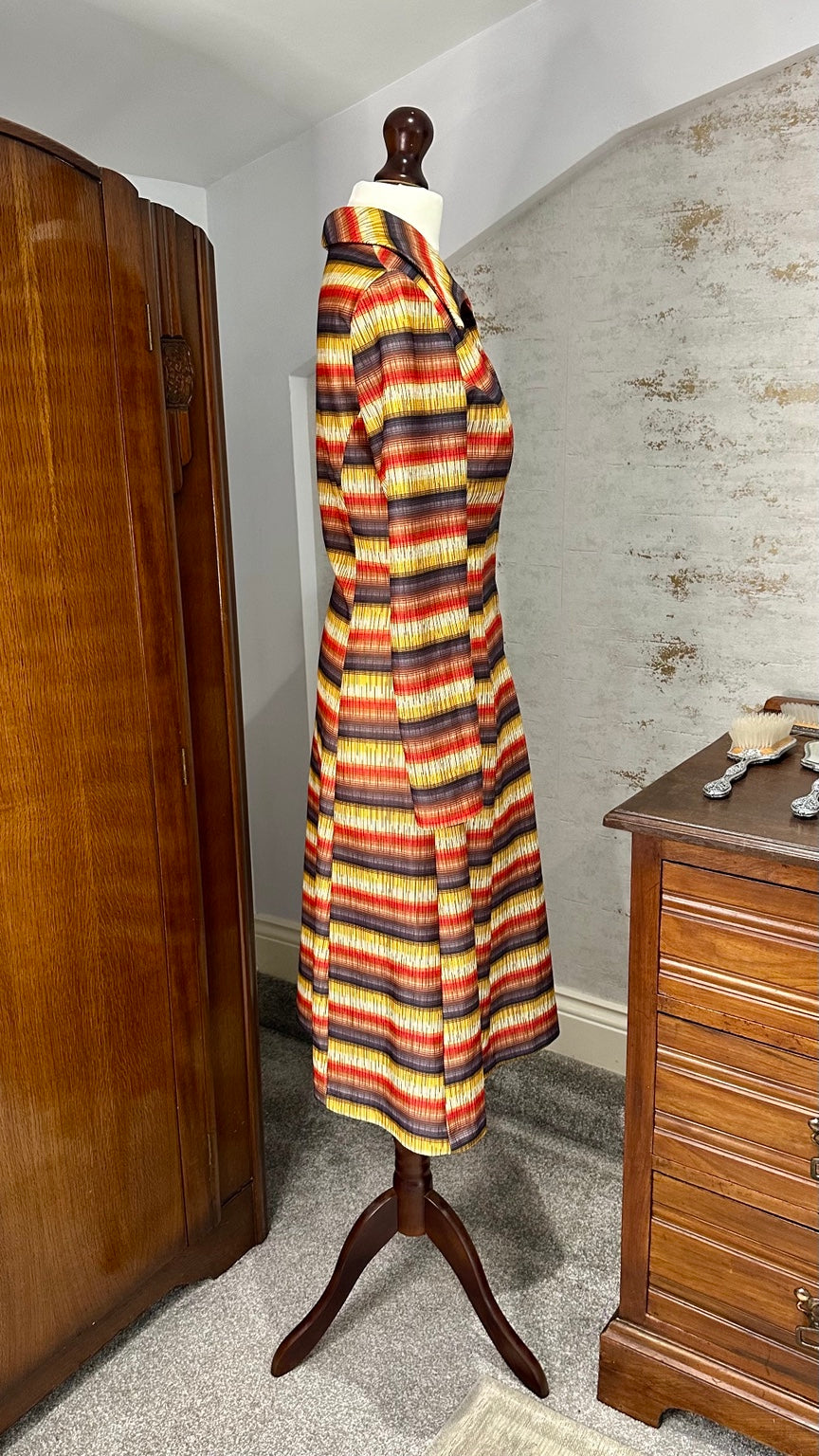 Side on mannequin