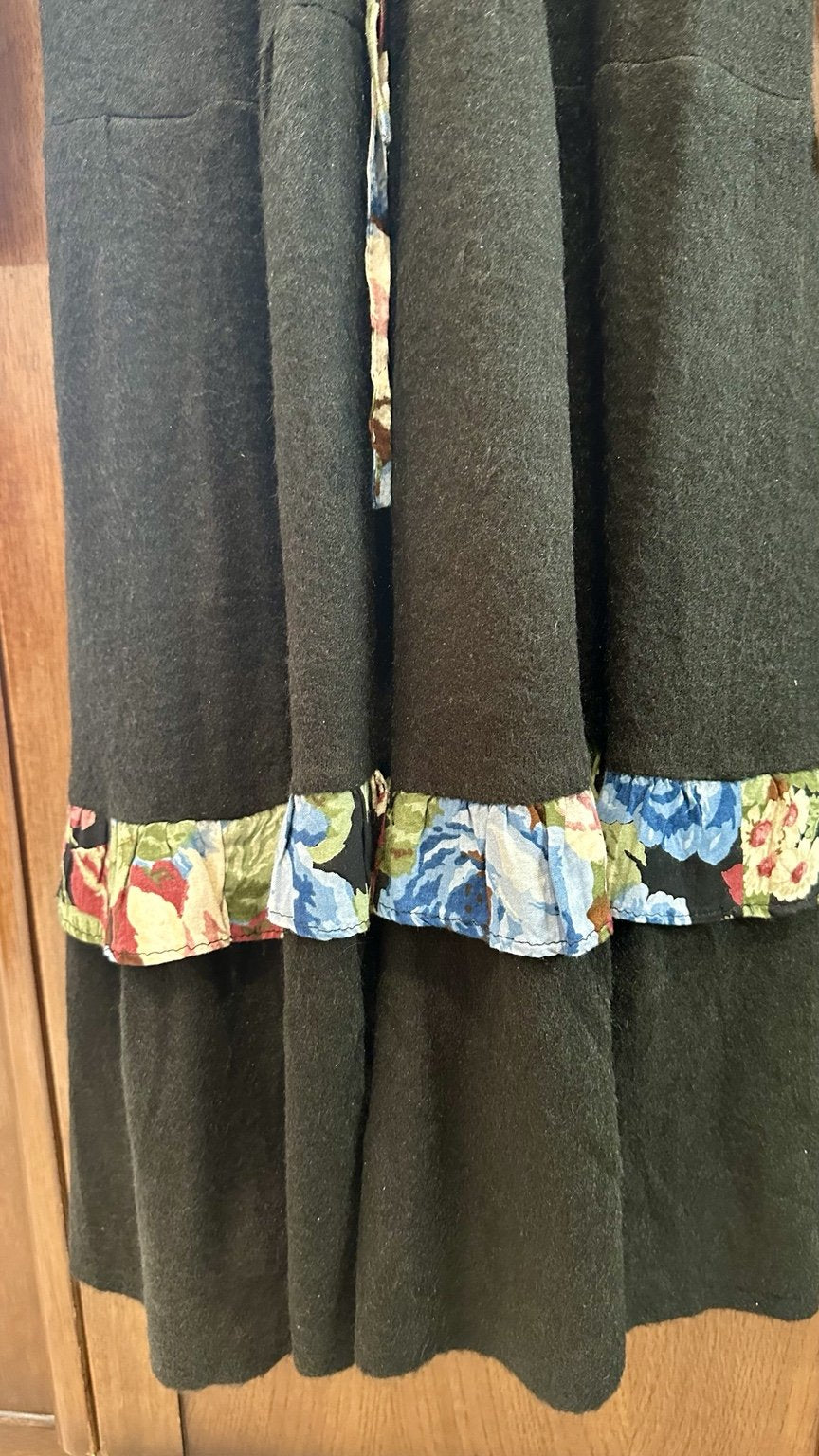 1970s Justine by Davies & Field Floral-Trim Dress — IMG_5023.jpeg