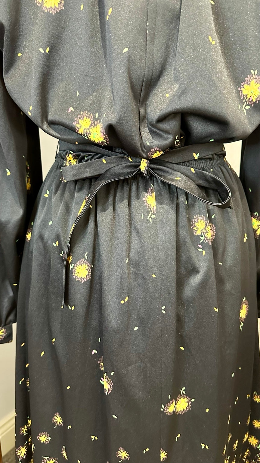 1980s von Gässler Black Floral Midi Dress — belt