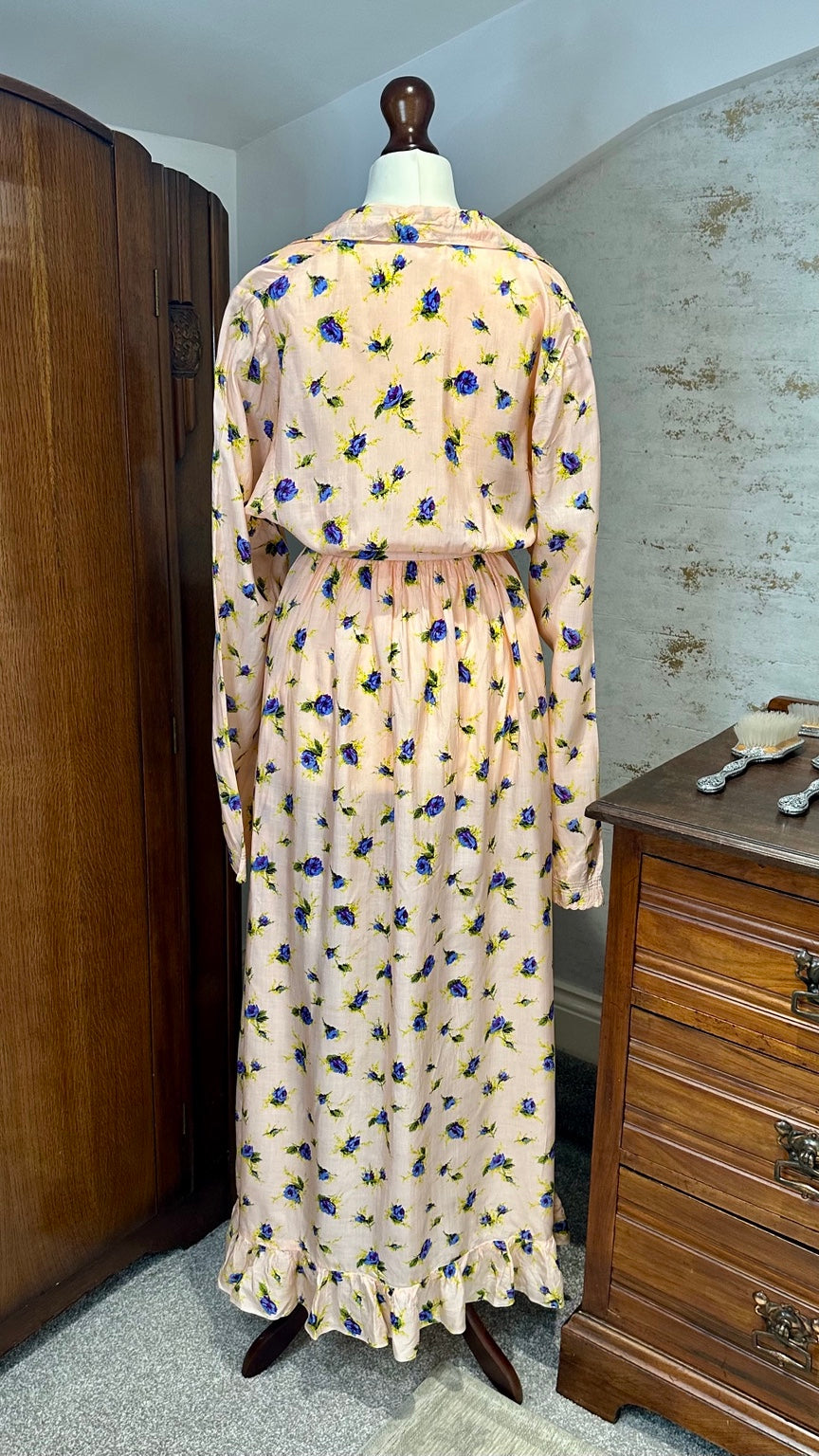 1970s Peach and Blue Rose Floral Crossover Maxi Dress — detail photo 5