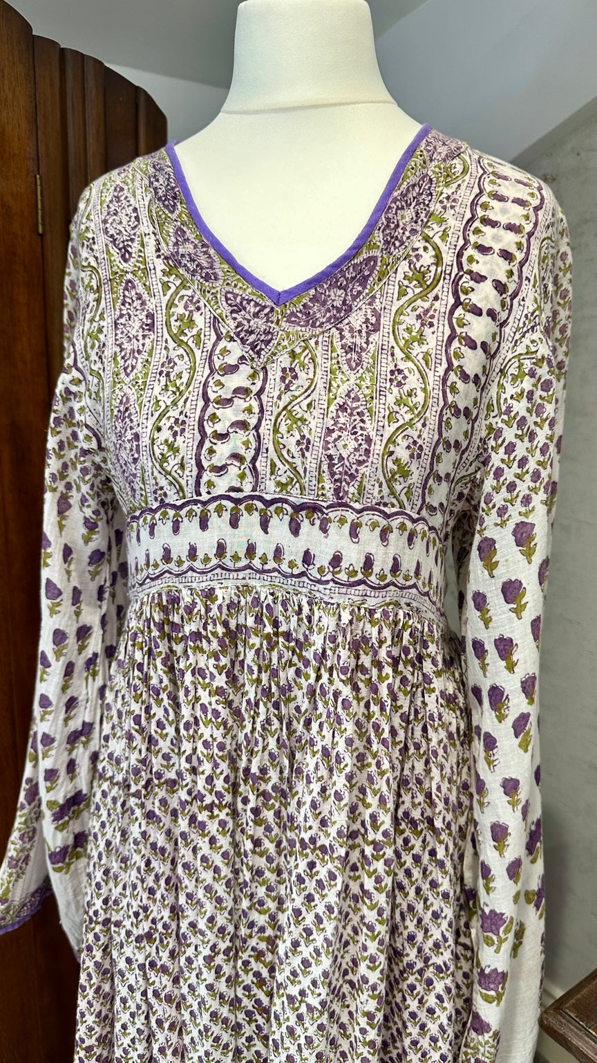 1970s Made in India Purple Floral Wide Sleeve Maxi Dress — detail photo 5
