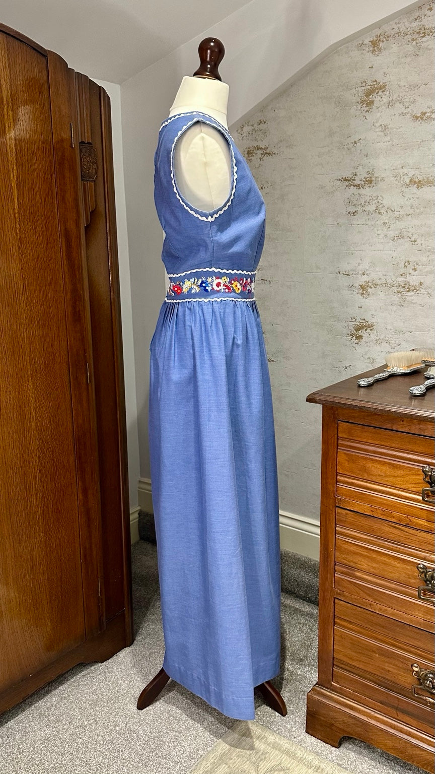Vintage by YAKKO Blue Embroidered Floral Maxi Dress — photograph 4