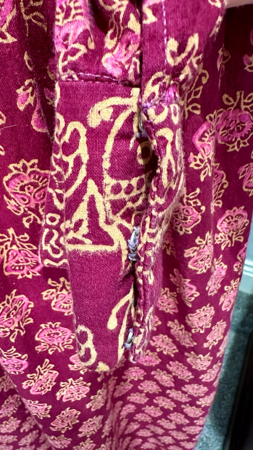 Close-up of small underarm opening on India Imports cotton dress