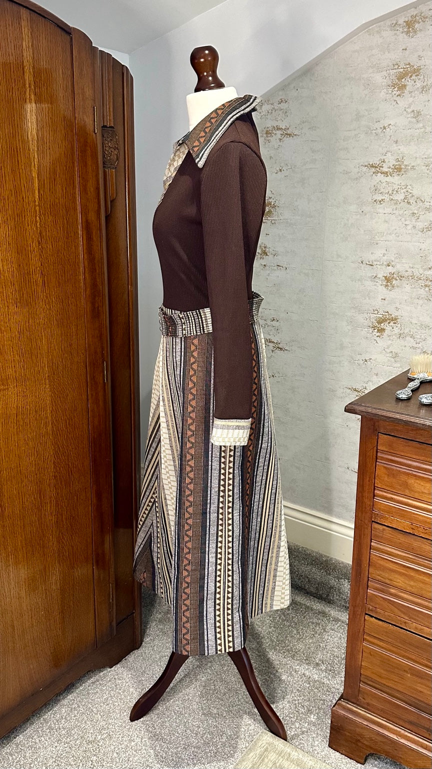 Vintage 1970s Brown Geometric Flared Midi Dress | Original Belt — 5947